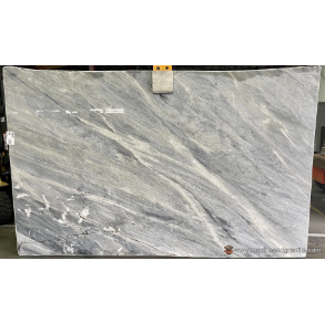 19345 - quartzite countertop